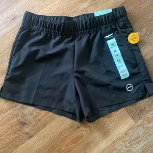 NWT Magellan shorts